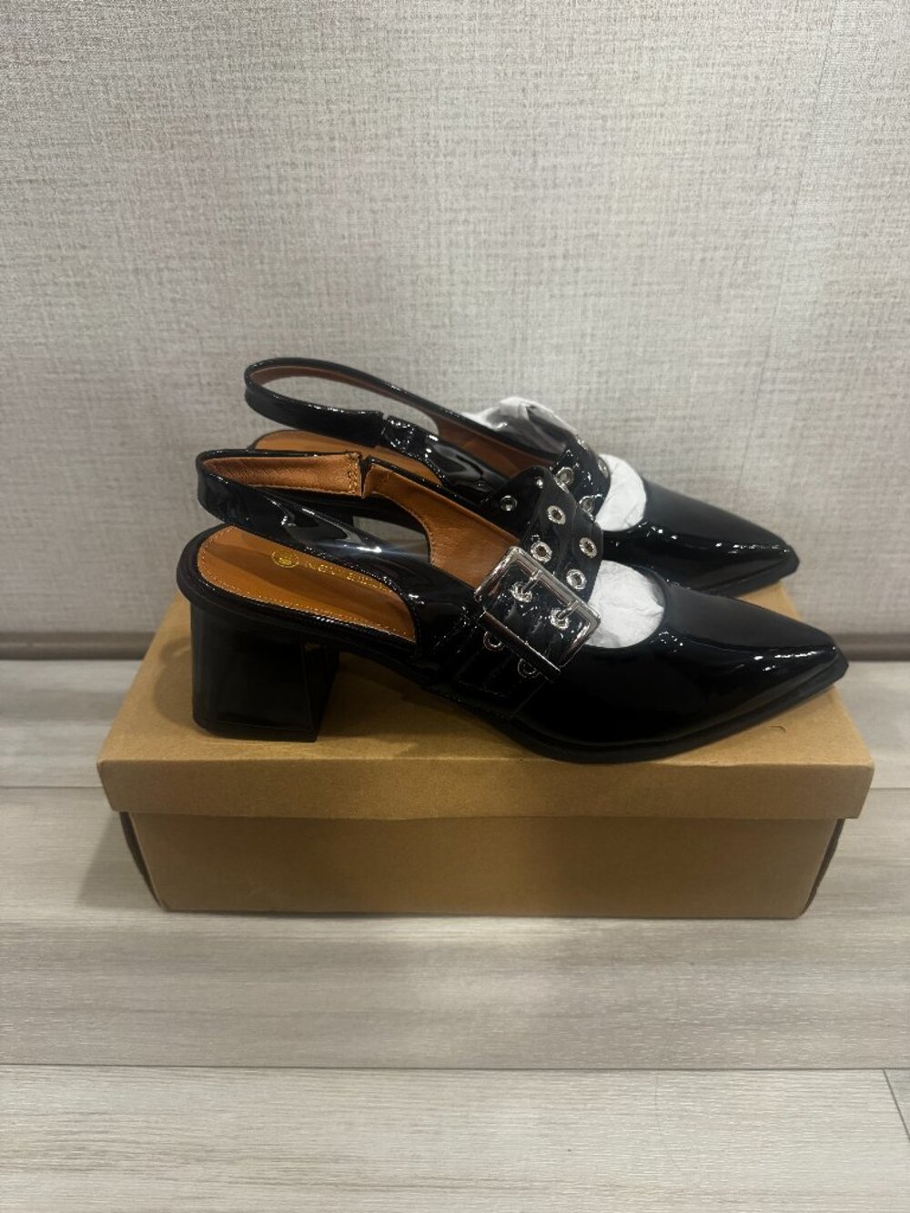 NEWBELLA Black Patent Mary Jane Slingback | Grommet Buckle | Block Heel 8.5 NIB - Picture 4 of 15